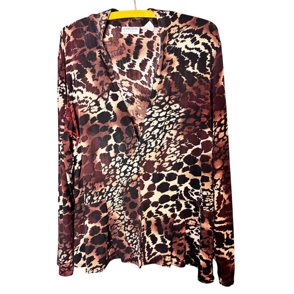 Chico’s Travelers Animal Print Cardigan Size 2 Hook Eye Open Front Stretch Large